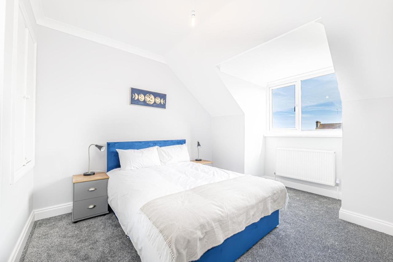 Luxury In Centre Apartment *